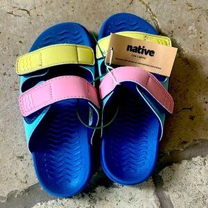 Kids Native slides. Size 11.